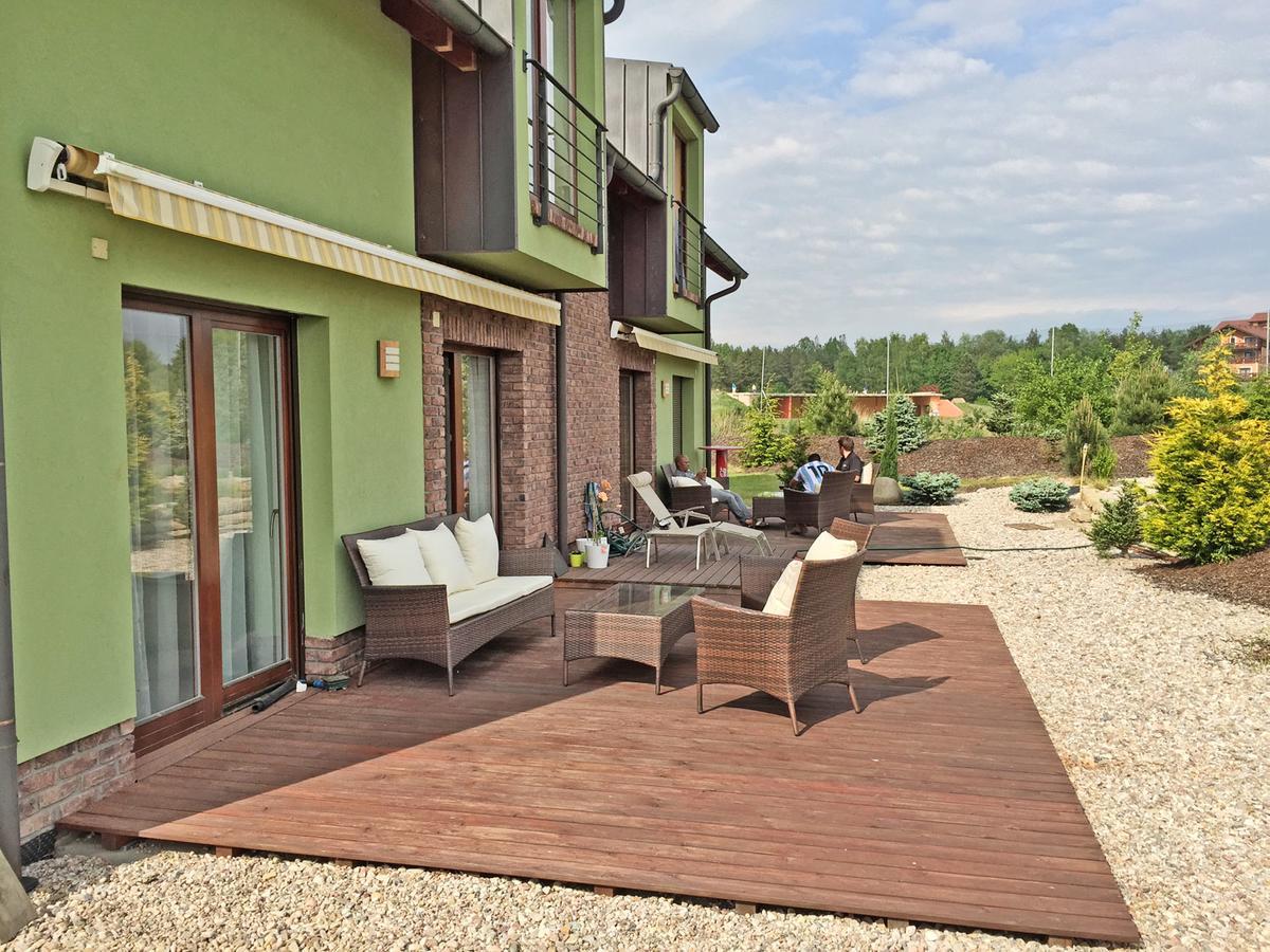 Lake View Apartments Near Golf Resort Kuneticka Hora, Dritec Pardubice Luaran gambar